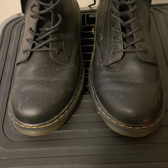 Doc Martin Boots - Picture 2 of 5